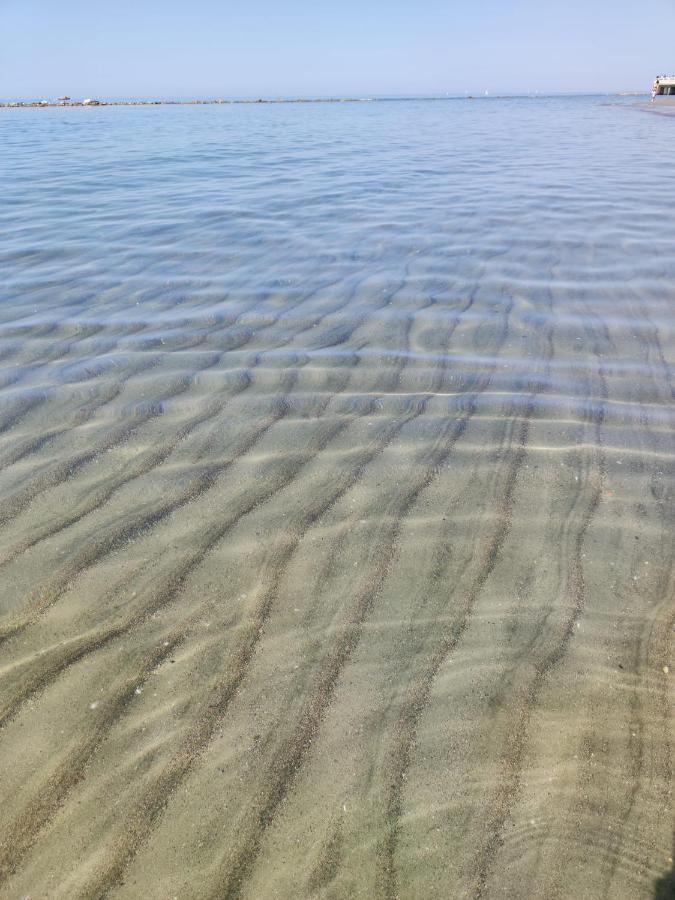 Piuma Celeste A Due Passi Dal Mare E Dal Centro Storico Ostia Buitenkant foto