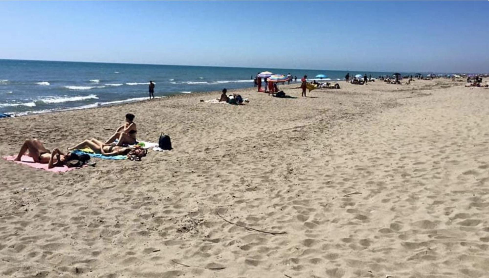 Piuma Celeste A Due Passi Dal Mare E Dal Centro Storico Ostia Buitenkant foto